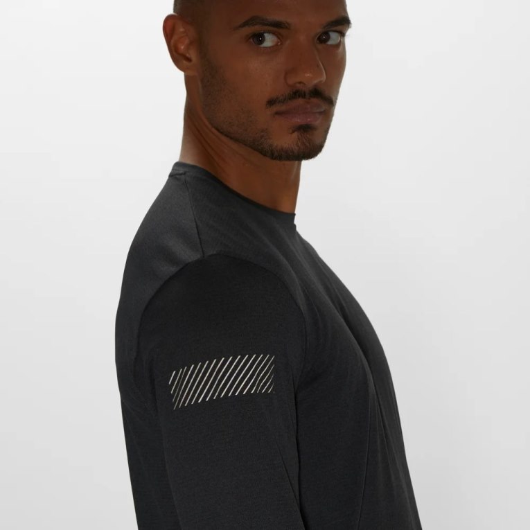 Black Salomon Agile Long Sleeve Men's T-Shirts | IE TV6327